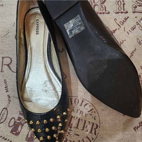 Womens designer black with gold studs Flats - Picture 5 of 7